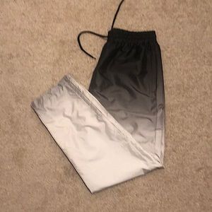 Black and white American stitch sweatpants.